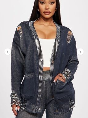 Fashion NOVA Distressed Navy Open-Front Women’s Cardigan Sweaterset -NWT size M